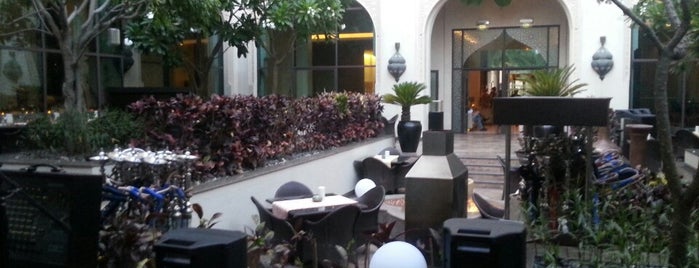 Al Manzil Courtyard is one of Alanoudさんのお気に入りスポット.