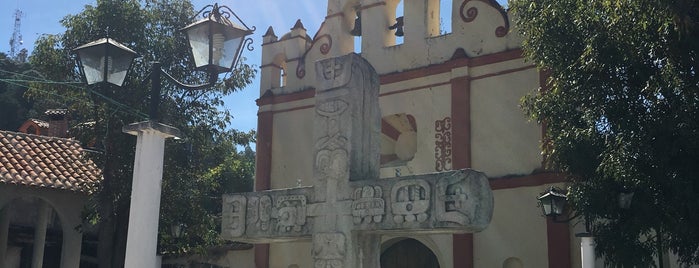 Iglesia el Calvario is one of San cristobal.