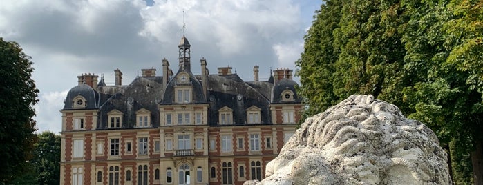 Chateau de la Trousse is one of Fabienne'nin Beğendiği Mekanlar.
