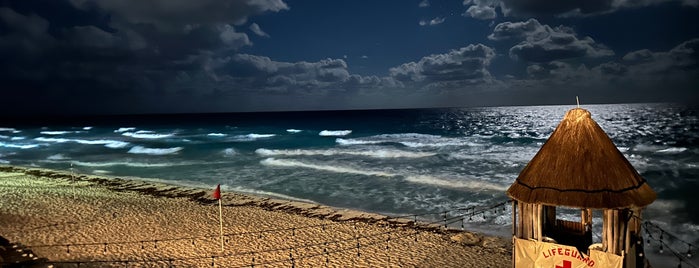 Playa Marriott is one of Beach.