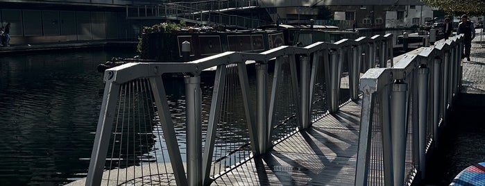 Rolling Bridge is one of London For Explorers.