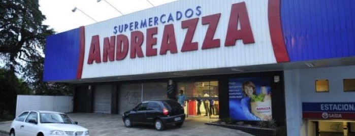 Supermercado Andreazza is one of Locais curtidos por Rodrigo.