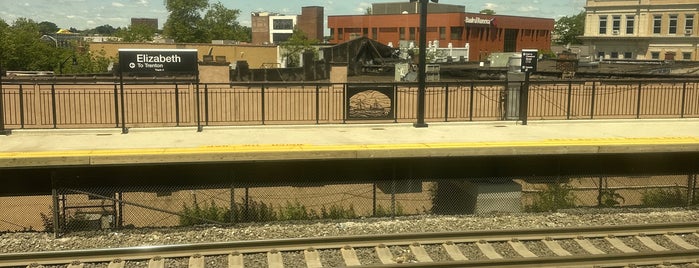 NJT - Elizabeth Station (NEC/NJCL) is one of New Jersey Transit Train Stations I Have Been To.