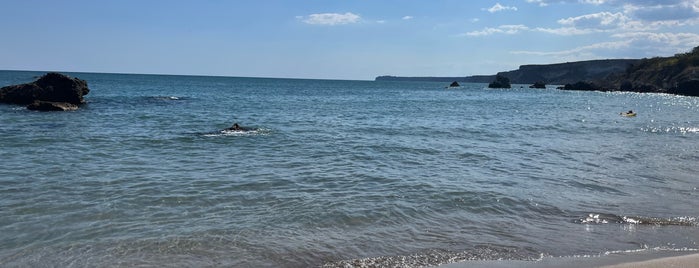 Russalka Beach is one of Плажове.