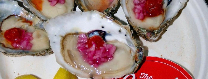 The Local Oyster is one of Lugares favoritos de Rachel.