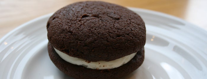 One Girl Cookies is one of Posti che sono piaciuti a Rachel.