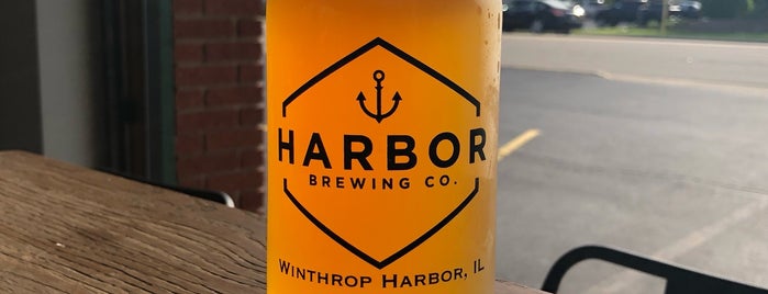 Harbor Brewing Co is one of Tempat yang Disukai Chris.