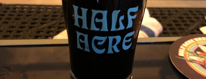 Half Acre Beer Co Balmoral Tap Room & Garden is one of Locais curtidos por Chris.