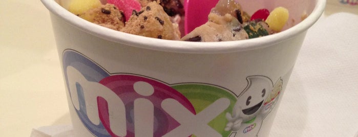 Mix Frozen Yogurt is one of Saved places.
