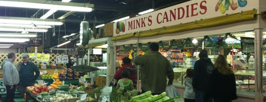 Allentown Farmers Market is one of Locais salvos de Mikey.