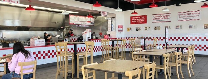 Five Guys is one of Lugares favoritos de Lance.