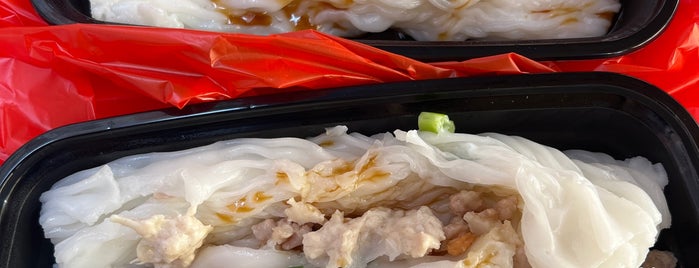 Tonii’s Fresh Rice Noodle is one of Manhattan 2.