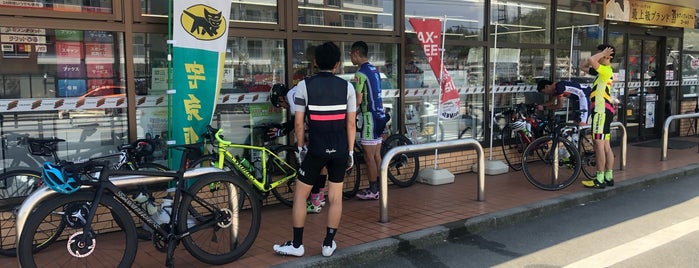 セブンイレブン 高山松之木町店 is one of Sigekiさんのお気に入りスポット.