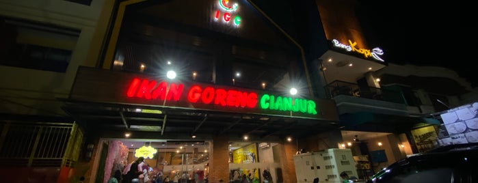 Ikan Goreng Cianjur is one of Wisata Kuliner Samarinda.