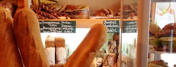Vollkornbäckerei Hartwich is one of Bread & Coffee - Ein Frühes Stück // Berlin.