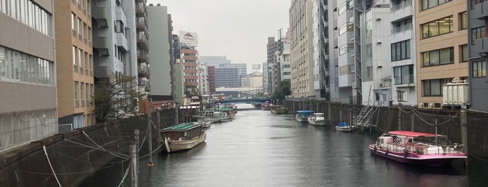 美倉橋 is one of 渡った橋（東京都区内）.