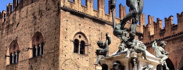 Fontana del Nettuno is one of Fountain tour: the best of.