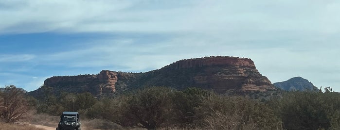 Pink Jeep Tours - Sedona is one of Flagstaff-Sedona.