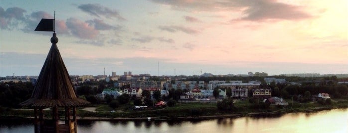 Pskov is one of Города России.