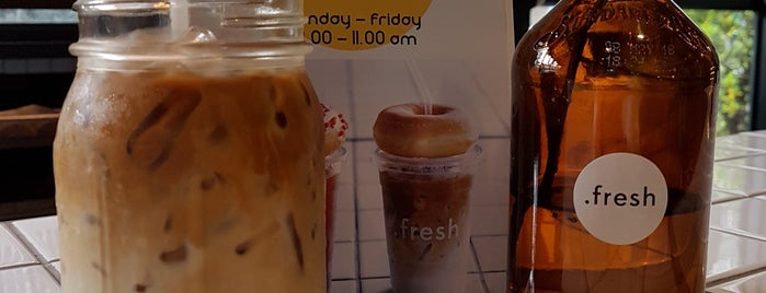 Chuen Juice Bar is one of CM Cafes + Hangouts.