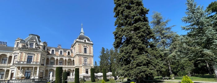 Villa Hermès is one of Lieux sauvegardés par Queen.