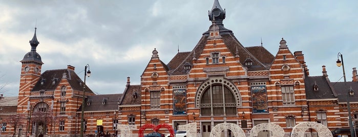 Gare de Schaerbeek / Station Schaarbeek (Station Schaarbeek) is one of Stations.