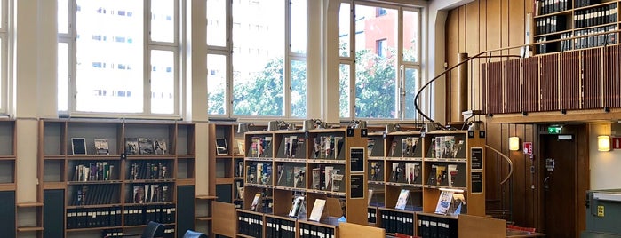 Tidnings- och tidskriftsbiblioteket is one of Stockholms stadsbibliotek.