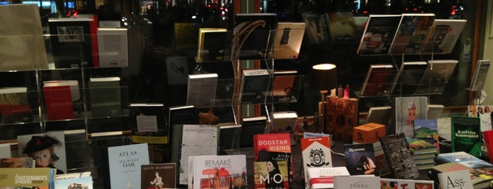 Hedengrens bokhandel is one of Bookshops.