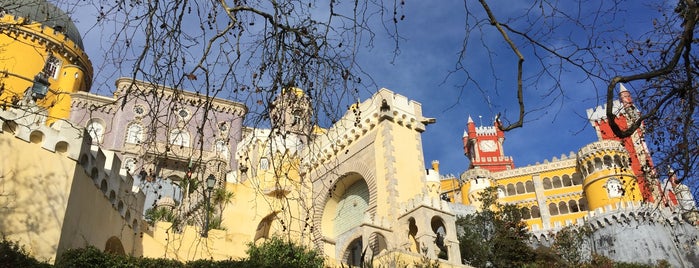 Palácio da Pena is one of Orte, die Xinnie gefallen.