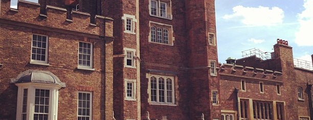 St James's Palace is one of London: best of British culture and history.