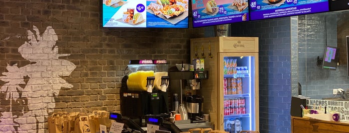 Taco Bell is one of Oliver 님이 좋아한 장소.