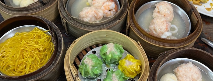 Toey Dimsum is one of Tonieさんのお気に入りスポット.