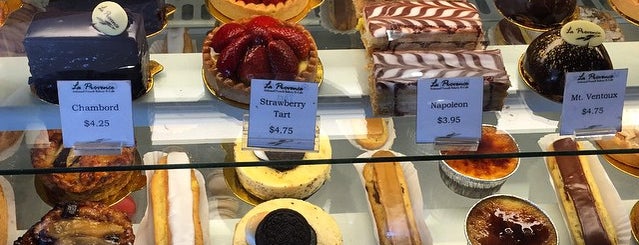 La Provence French Bakery is one of Lugares favoritos de Vene.