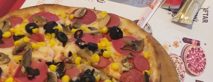 Pasaport Pizza is one of Gizemli'nin Kaydettiği Mekanlar.