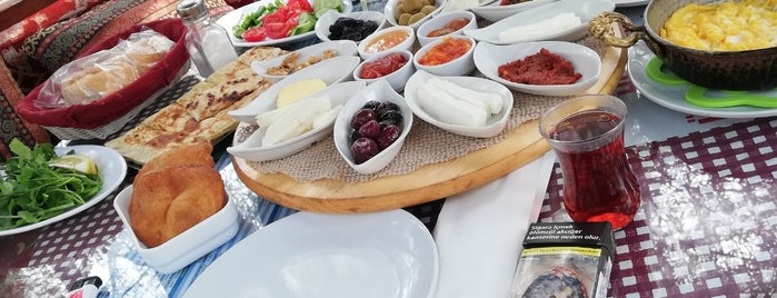 AlpSTAR           Kahvaltı • Et Mangal is one of Yemek (Antalya).
