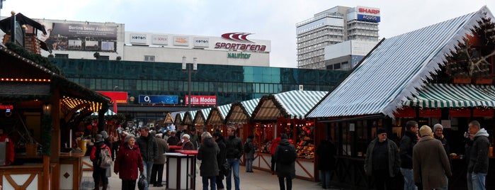 Weihnachtsmarkt auf dem Alexanderplatz is one of Berlin.