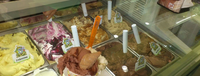 Gelateria Yo-Go is one of Southern Italy.