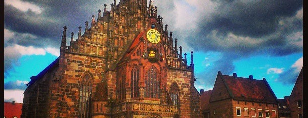 Zu Unserer Lieben Frau (Frauenkirche) is one of Nürnberg.