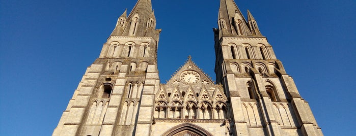 Cathédrale Notre-Dame de Bayeux is one of Overlord 2017.