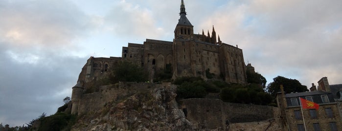 Mont Saint Michel Abbey is one of Overlord 2017.