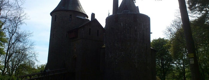 Castell Coch is one of Top of the Top.