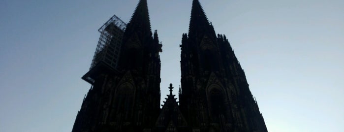 Cologne Cathedral is one of Top of the Top.
