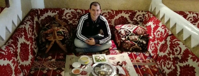 Saudi Cuisine VIP is one of Omar : понравившиеся места.