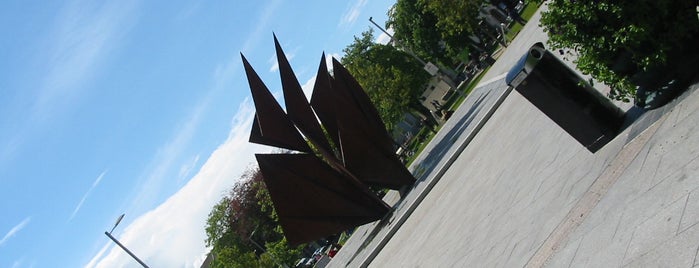 Eyre Square is one of Ireland.