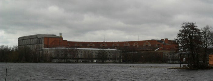 Kongresshalle is one of Bayern.