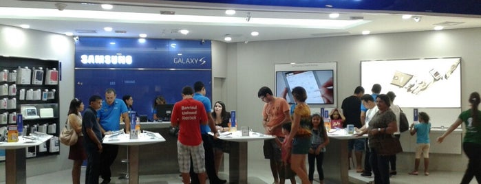 Samsung is one of Manaíra Shopping.