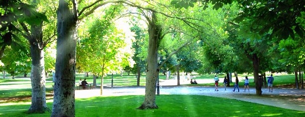 Parque Emperatriz María de Austria is one of Madrid Capital 01.