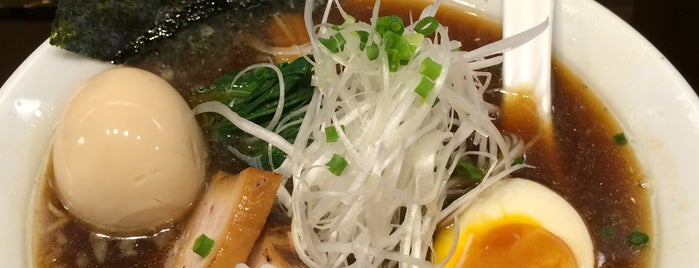 麺屋 航 is one of 未食店.