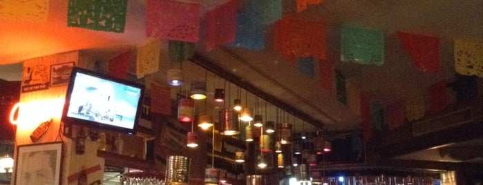 Nelson Resto Bar is one of Tempat yang Disukai Horacio.