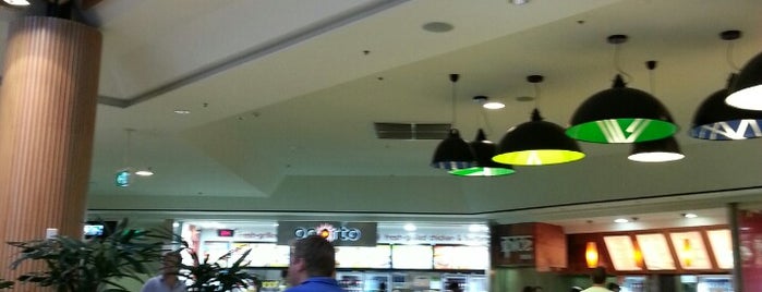 Westfield Food Court is one of Craigさんのお気に入りスポット.